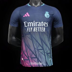 Real Madrid Match Trikot 2024 2025 violetter Farbverlauf